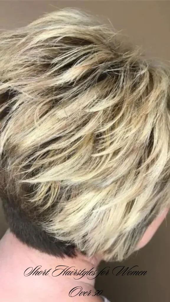 Short Hair with Highlights