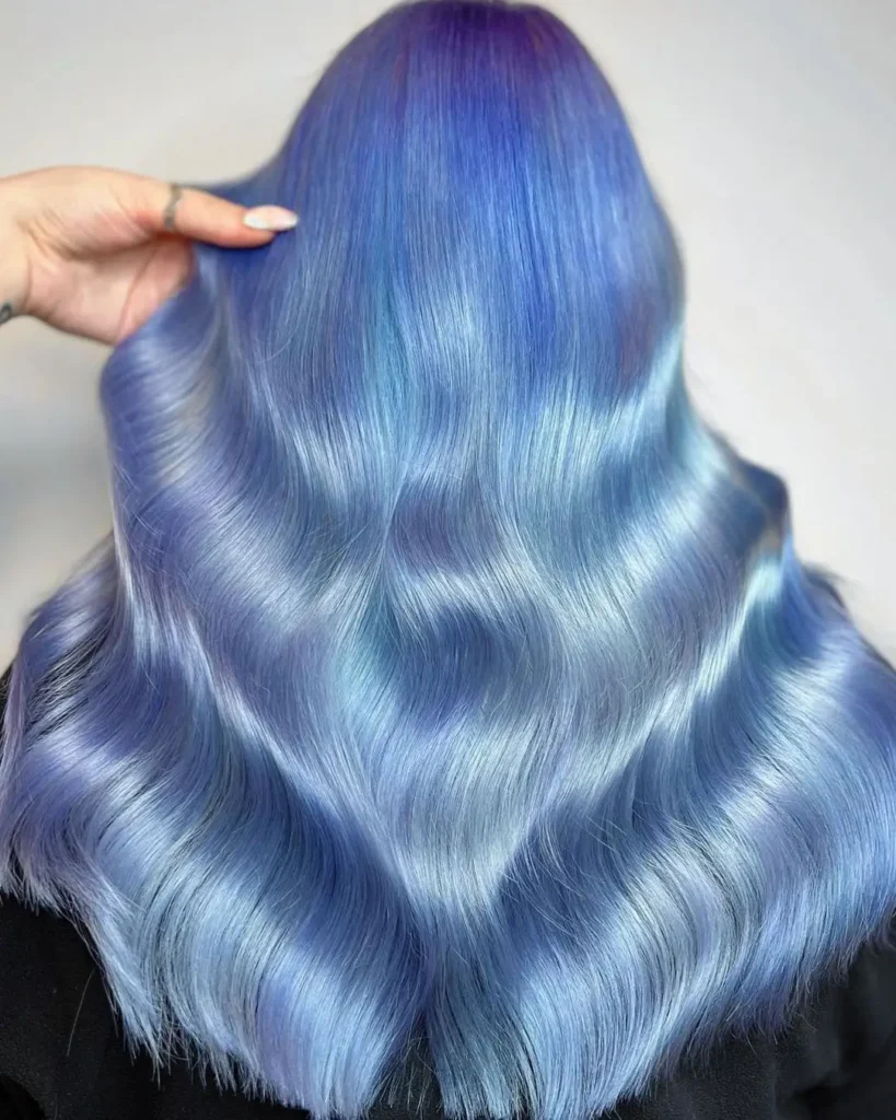 Icy Blue and White Chunky Highlights